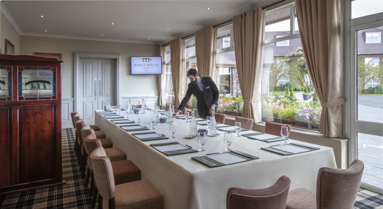 Отель Dingle Skellig Hotel Дингл