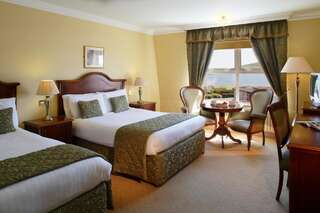 Отель Dingle Skellig Hotel Дингл Улучшенный двухместный номер с 2 отдельными кроватями-1